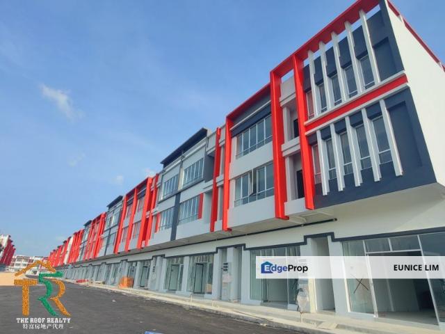 Shop for rent in Muar, Johor