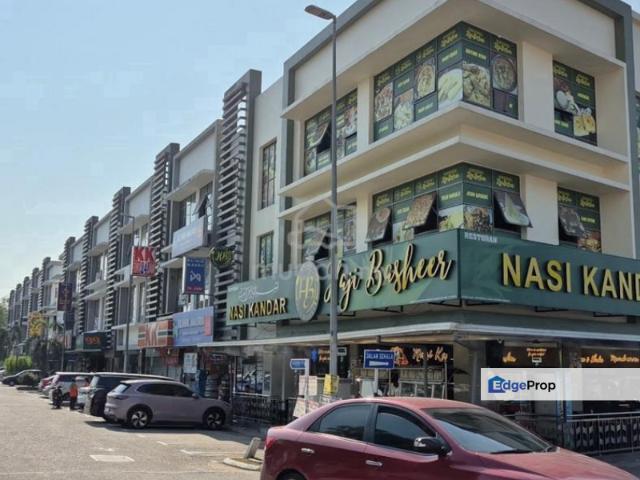 Shop for sale in Petaling, Subang Jaya