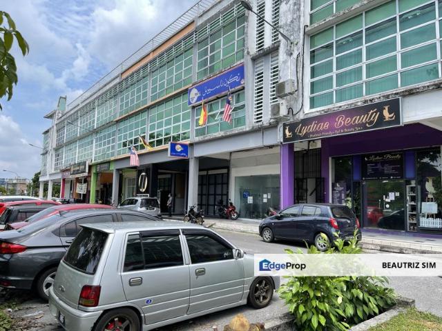Commercial for sale in Kuching
