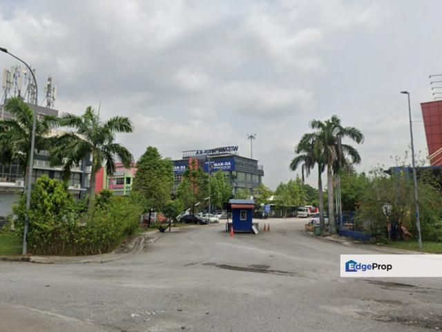 Warehouse for rent in Petaling, Alam Impian