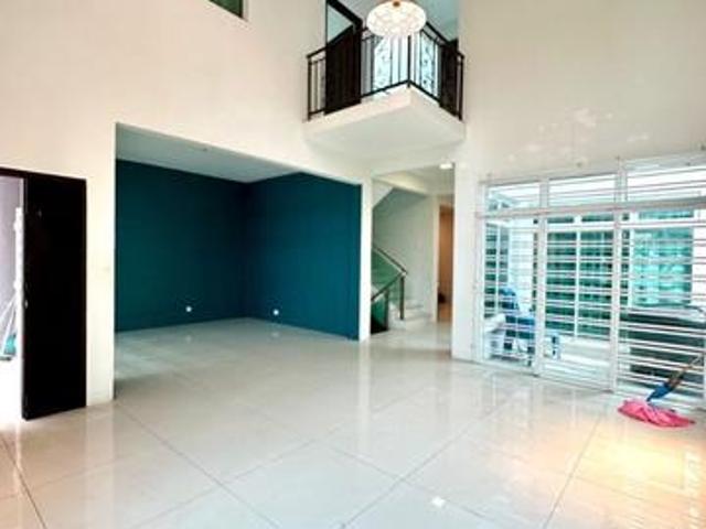 Residential House for rent in Malaka