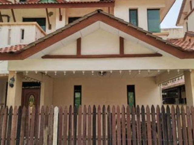 Residential House for rent in Mukim 13, Georgetown