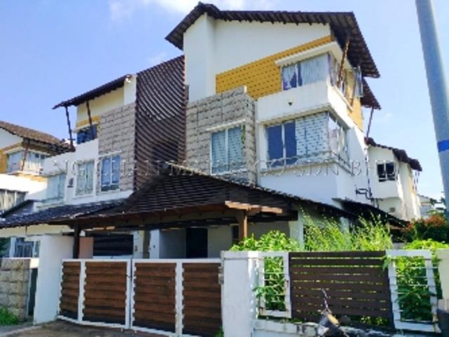 Residential House for sale in Kuala Selangor