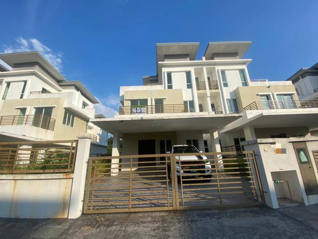 Residential House for sale in Selayang, Selangor