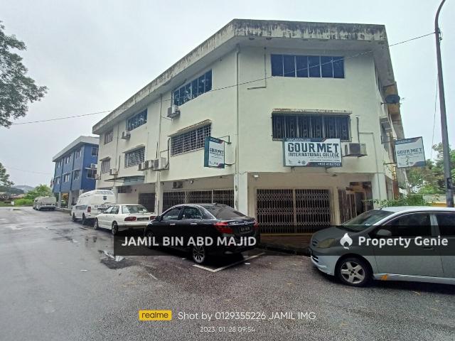 Shop Office for sale in Selayang, Selangor