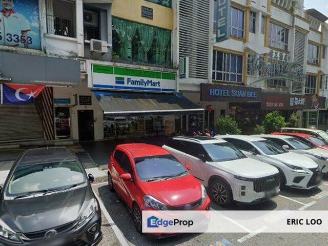 Shop for rent in Bukit Ledang, Johor