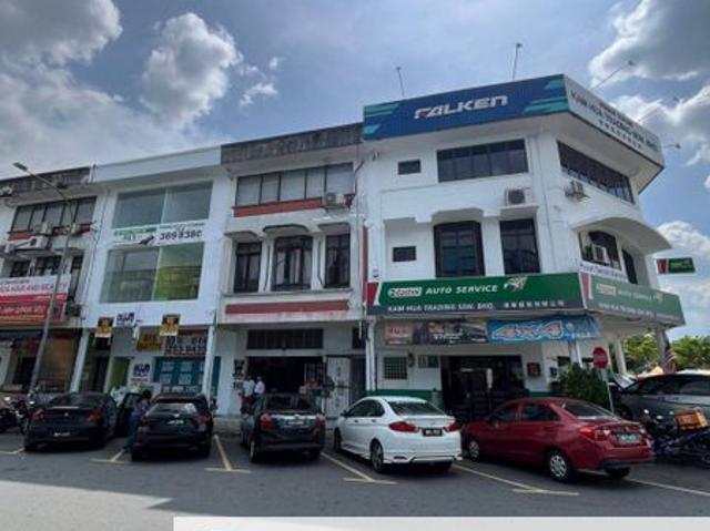Warehouse for sale in Petaling, Alam Impian