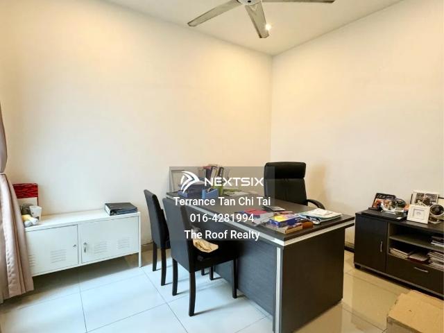 Shop for sale in Johor
