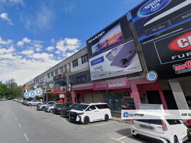Shop for sale in Kajang, Langat