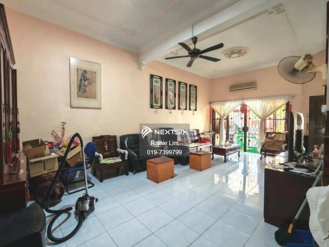 Shop for sale in Muar, Johor