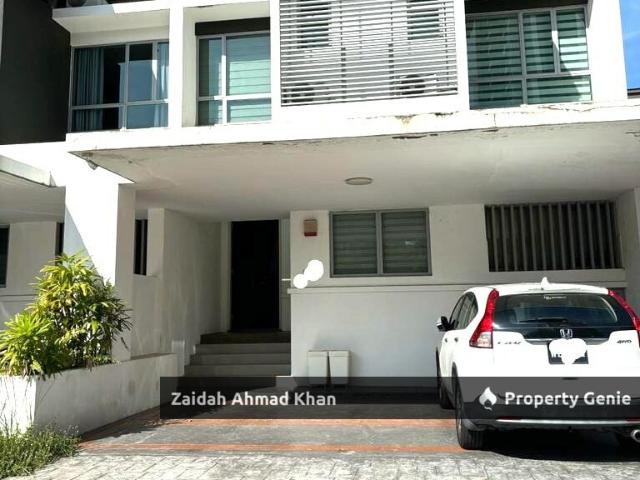 Terraced House for sale in Tanjong Sepat, Selangor