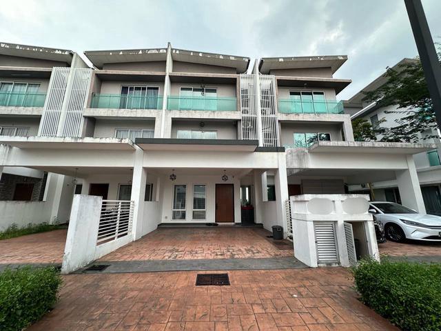Terraced House for rent in Petaling, Subang Jaya