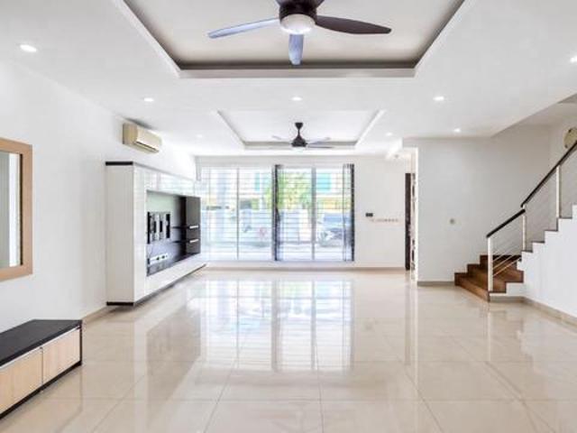 Terraced House for rent in Tanjong Sepat, Selangor