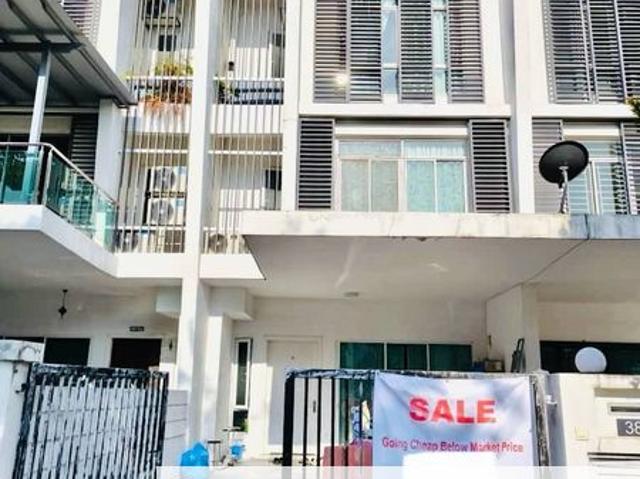 House for sale in Country Heights Damansara, Kuala Lumpur