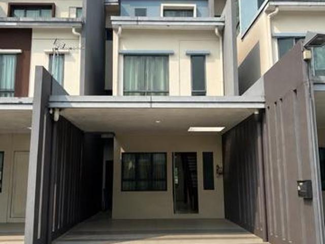 Terraced House for rent in Samarahan, Kota Samarahan