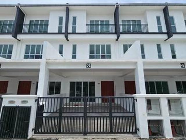 Terraced House for sale in Georgetown, Penang