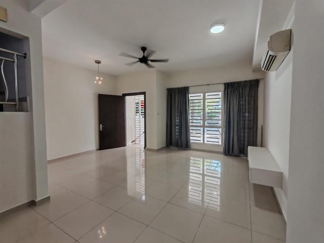 Terraced House for rent in Georgetown, Penang