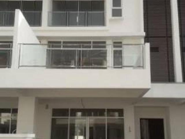 Terraced House for sale in Wellesley, Penang