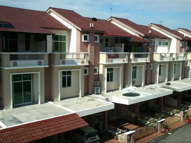 Terraced House for sale in Wellesley, Penang