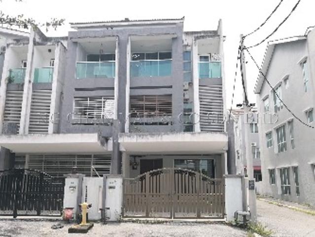 Terraced House for sale in Perak, Selama