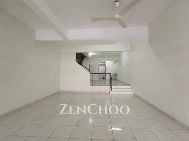 Terraced House for rent in Georgetown, Penang