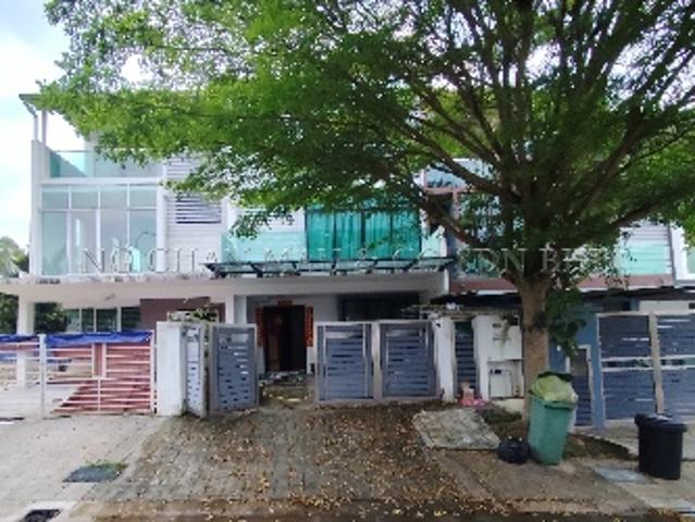 Terraced House for sale in Kuala Selangor, Selangor