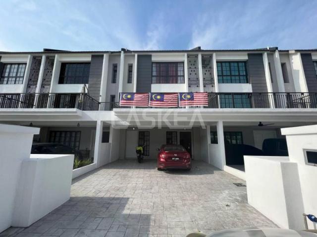 Apartment for rent in Tanjong Sepat, Selangor