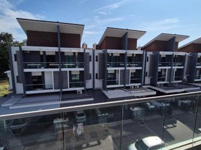 Terraced House for sale in Wellesley, Penang