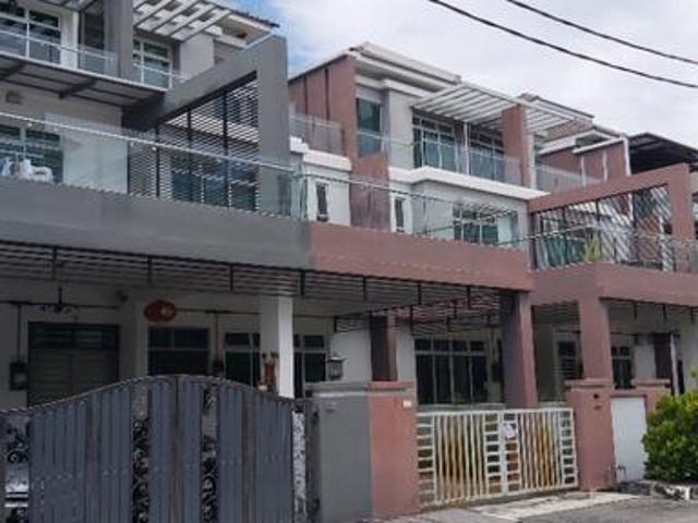 Terraced House for sale in Wellesley, Penang