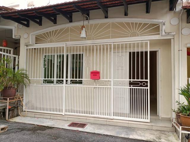 Townhouse for sale in Georgetown, Penang