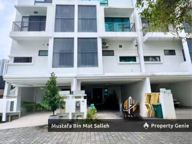 Terraced House for sale in Mukim 13, Georgetown
