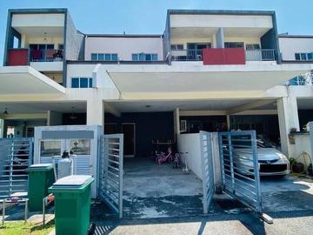 Townhouse for sale in Nilai, Negeri Sembilan