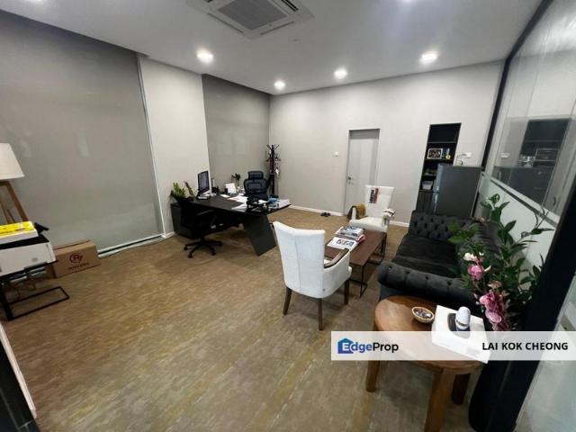 Warehouse for sale in Petaling, Alam Impian