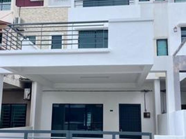 Terraced House for sale in Wellesley, Penang