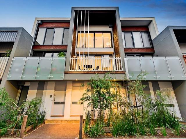 Townhouse for rent in Camerons Creek, Victoria