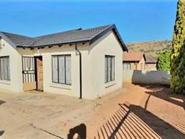 House for sale in Atteridgeville