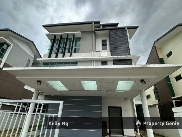 Bungalow for sale in Port Klang, Selangor