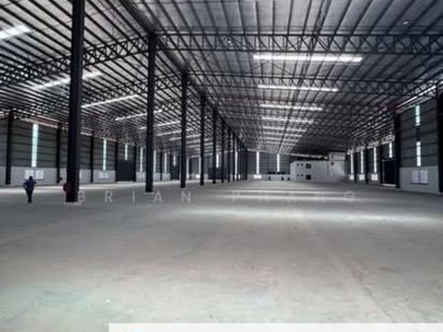 Warehouse for rent in Petaling, Alam Impian