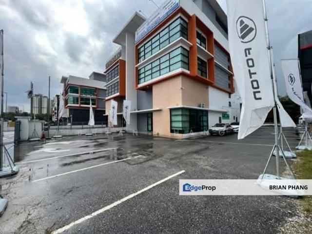 Warehouse for rent in Petaling, Alam Impian