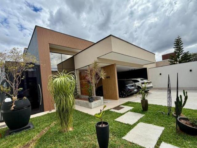 Casa venda em Região Geográfica Imediata do Distrito Federal, Região Integrada de Desenvolvimento do Distrito Federal e Entorno