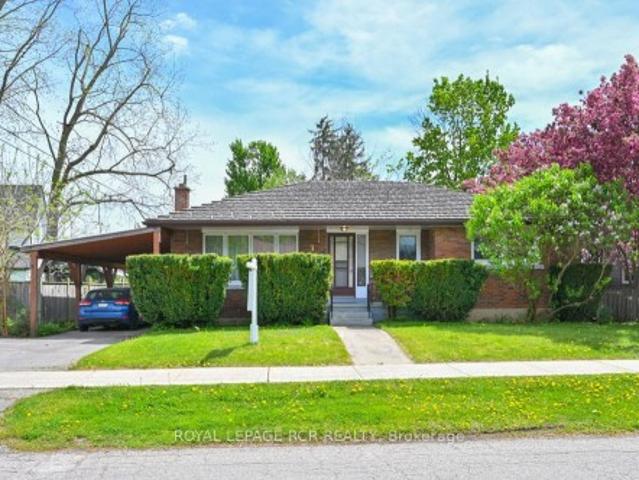 House for sale in Tottenham, Ontario