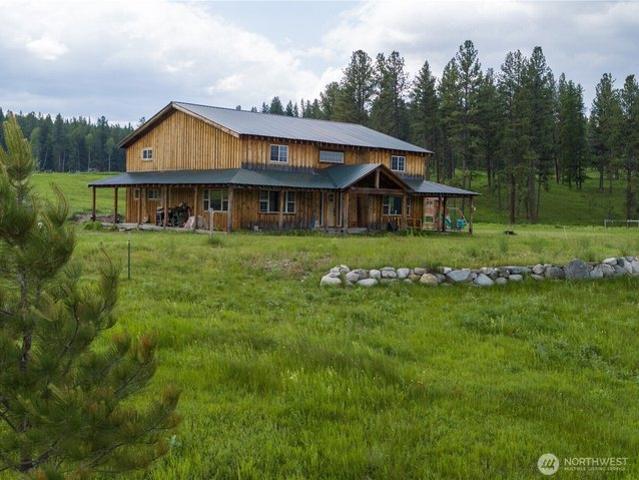 House for sale in Tonasket, Washington