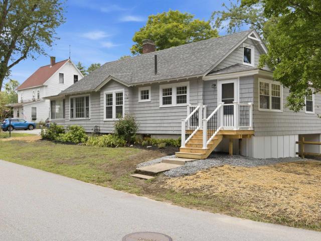 House for sale in New Hampshire