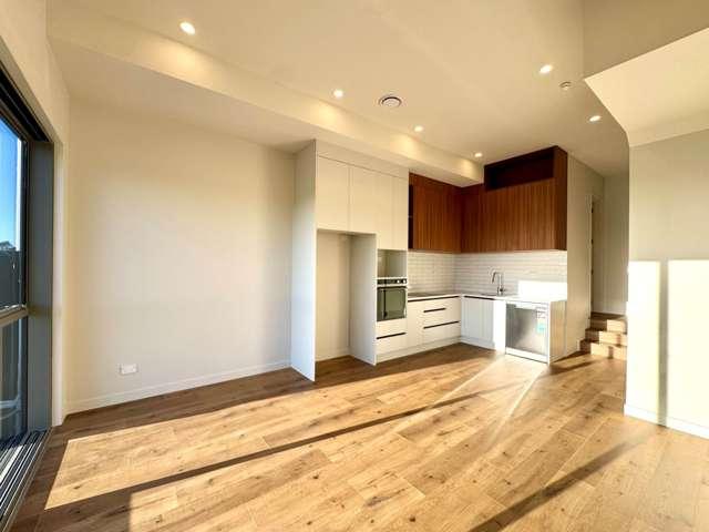 Townhouse for sale in Whangaparaoa, Oroua County