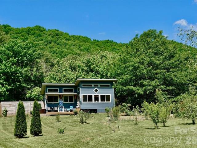 House for sale in Barnardsville, North Carolina