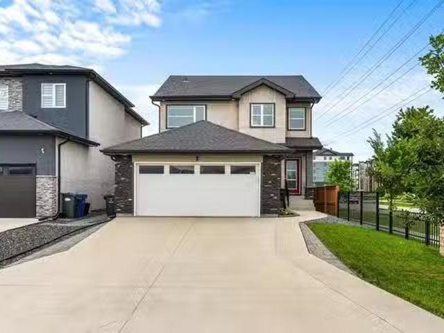 House for sale in East St. Paul, Manitoba