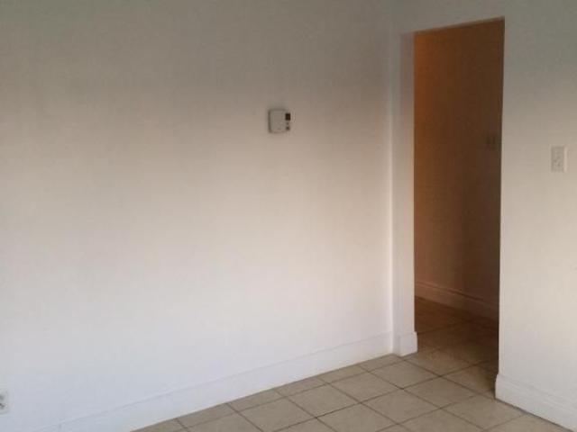 Apartment for rent in St. Leonard's, Quebec