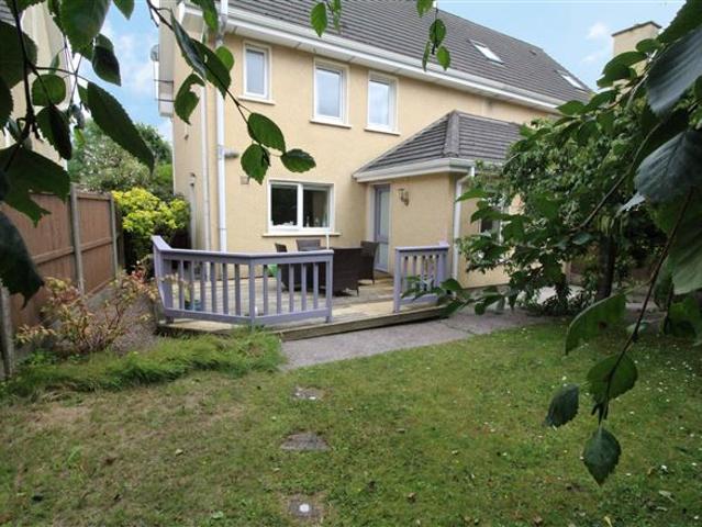 Farm for sale in Ovens