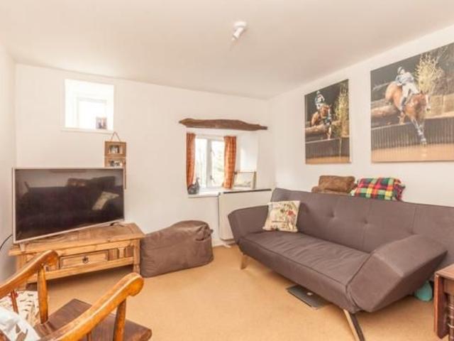 House for rent in Ewens Farm, Cheltenham