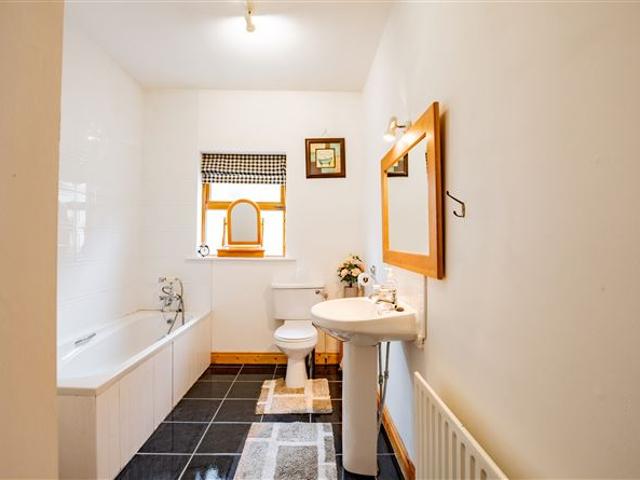 Detached House for sale in Mullingar, North Tipperary